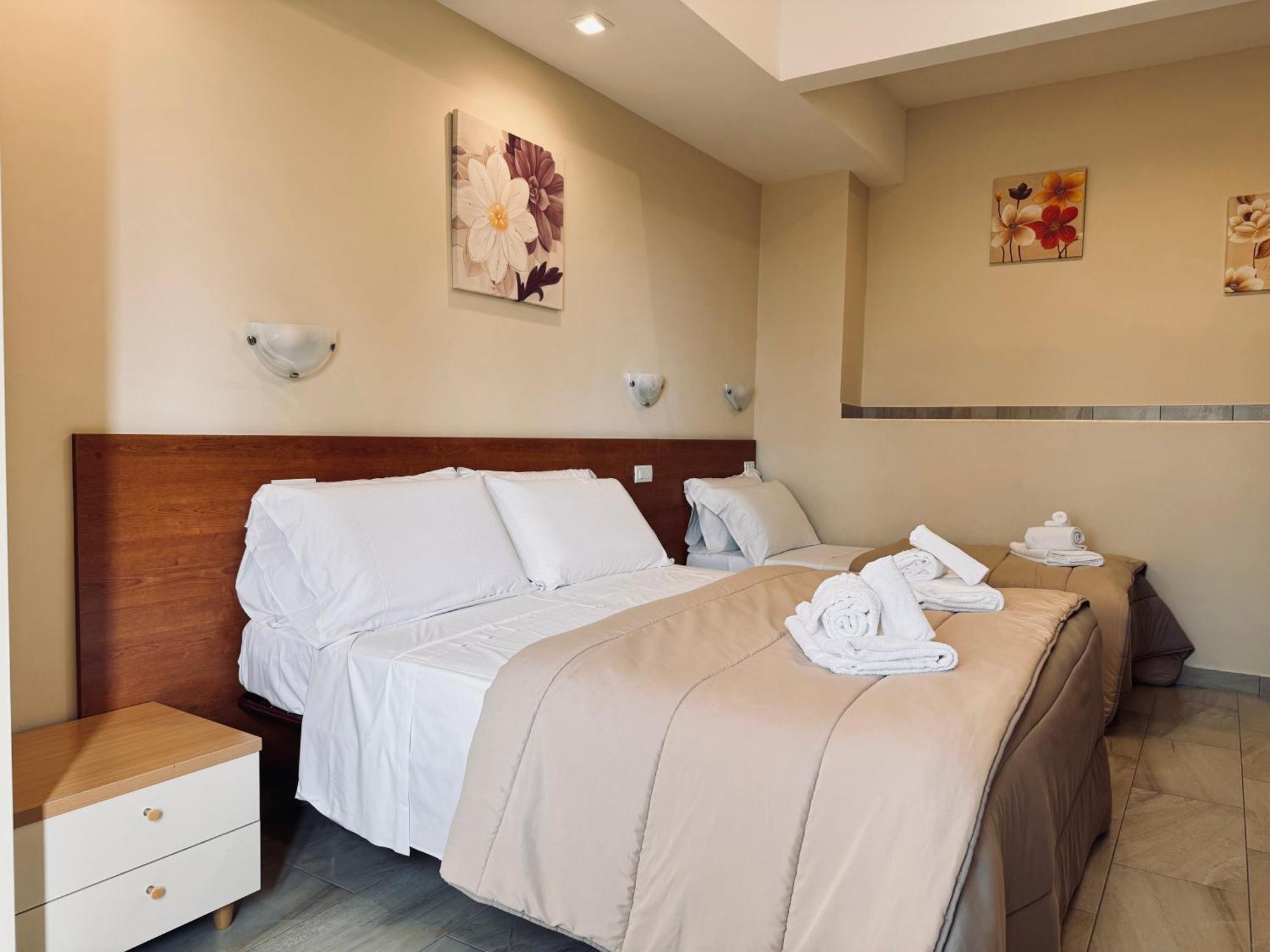 Hotel Villa Robinia Genzano di Roma Exteriér fotografie